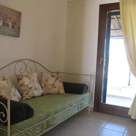 Il Borgodellequerce Casa Ulivi Piscina Privata * Мартина-Франка